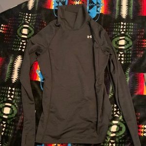 Long sleeve turtleneck Underarmour women’s shirt.